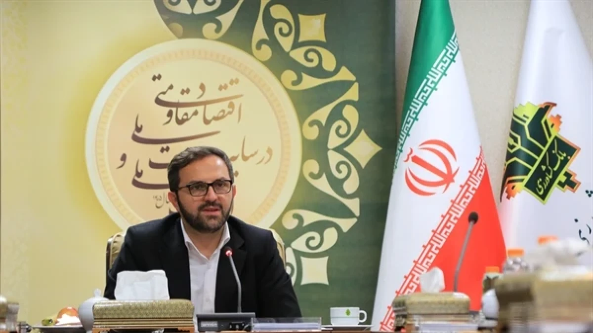 تأکید مدیرعامل بانک کشاورزی بر تداوم راه ایثارگران و آزادگان با خدمت‌رسانی بی‌وقفه به مردم