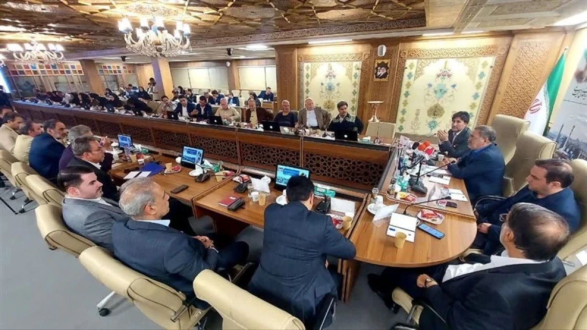 افضلی: ذوب‌آهن اصفهان با تكیه بر توان داخلی و محصولات ارزش‌آفرین از چالش‌ها عبور می‌كند
