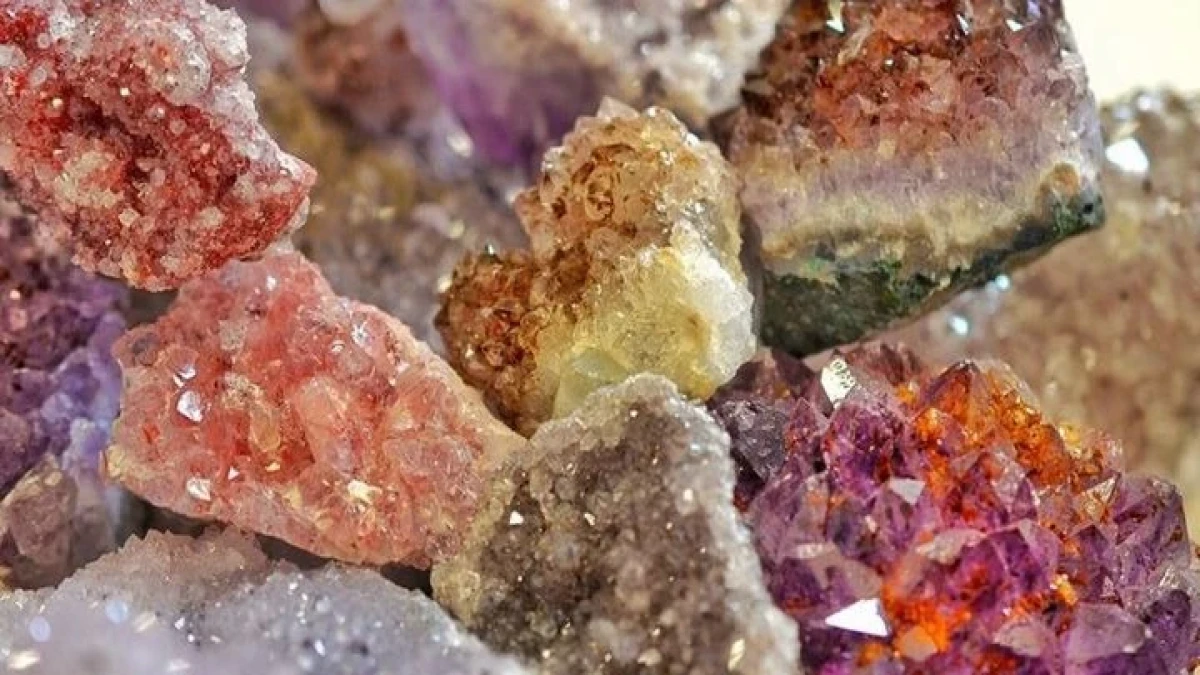 نقش‌آفرینی ایمپاسکو با راه‌اندازی کارگاه تخصصی گوهرتراشی در آبدانان
