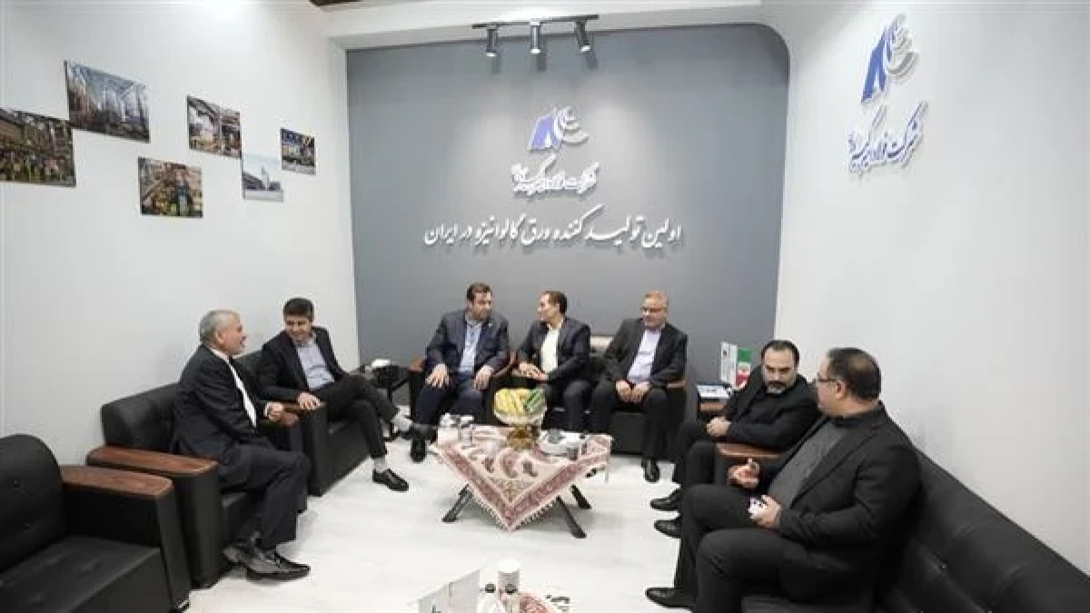 حضور جمعی از مدیران گروه سرمایه گذاری تجاری شستان در غرفه فولاد امیركبیر كاشان در نمایشگاه بین‌المللی فولاد ۱۴۰۵