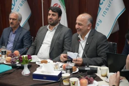 تأکید مدیرعامل بیمه دی بر خروجی‌محوری و توسعه زنجیره ارزش در جمع نخبگان ایثارگ