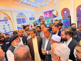 بازدید وزیر صنعت و تجارت افغانستان از غرفه منطقه آزاد چابهار در نمایشگاه بین‌المللی کابل